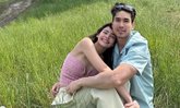 สวีเดนหวานเจี๊ยบ "ญาญ่า" โพสต์โมเมนต์นั่งกอด "ณเดชน์" กลางทุ่งหญ้า