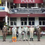 ป่วนทั้งโรงพัก สั่งกักตัวตำรวจ สภ.เมืองเพชรบุรี 35 นาย หลังพบ รองผู้กำกับติดโควิด