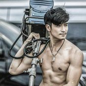 ตูมตาม ยุทธนา