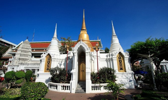 สุสานหลวง" ที่ประดิษฐานพระบรมราชสรีรางคาร อนุสรณ์สถานแห่งความรัก