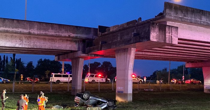 “Girl Dies in Songkran Day Car Accident on Bangkok Expressway”