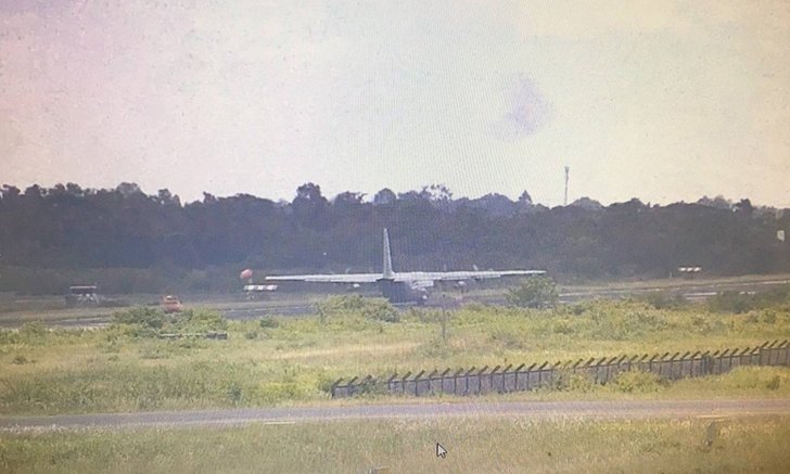เผยเหตุปิดรันเวย์สนามบินอุบลฯ ชั่วคราว เครื่องบิน C130 ยางหลังแตก รอเคลื่อนย้าย