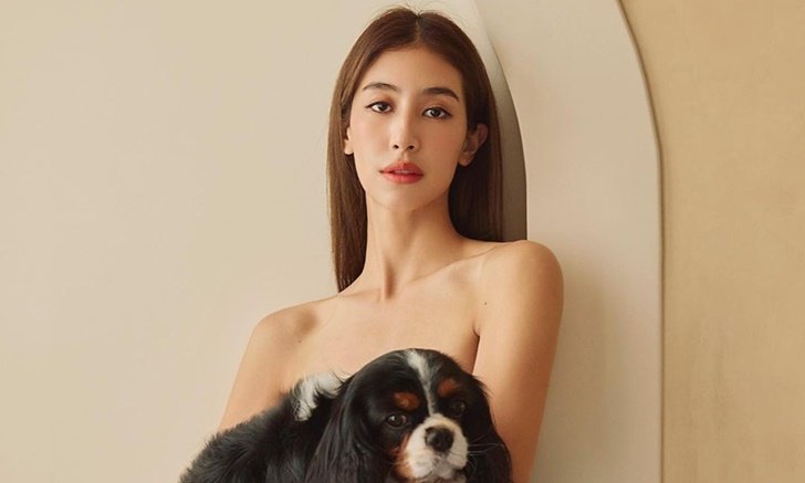 ร้อนแรง "มิ้นต์ ชาลิดา" ใส่วันพีซเว้าโชว์สัดส่วน พร้อมแคปชั่นเด็ด
