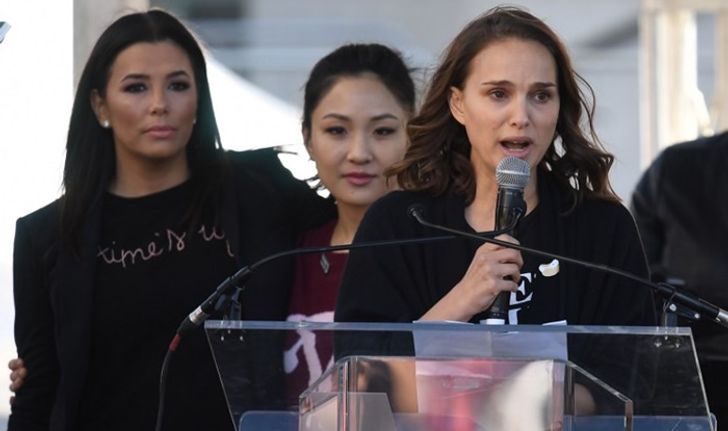 สาวอเมริกันนับแสน รวมพลังหญิงชุมนุมประท้วงต่อต้าน "ทรัมป์"