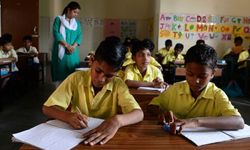 เปิดวงการ ‘มาเฟีย’ ช่วยนักเรียนโกงข้อสอบของอินเดีย