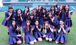 8 สมาชิก “BNK48” เตรียมเข้าพบ “ลุงตู่” 24 เม.ย.นี้ - สร้างตำนานใหม่ให้ "คุกกี้เสี่ยงทาย"