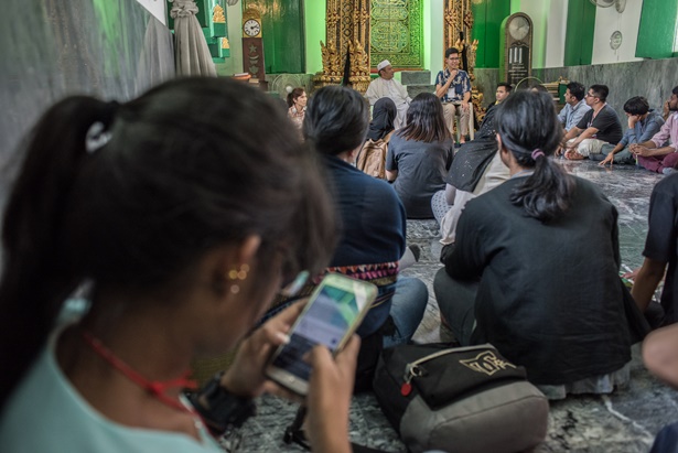 กิจกรรมทัศนศึกษาของผู้ลี้ภัยและเยาวชนไทย ที่ชุมชนกุฎีจีน กรุงเทพมหานคร