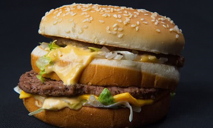 ลุงมะกันทำลายสถิติ ตลอด 46 ปี เขมือบ Big Mac มาแล้ว 3 หมื่นชิ้น