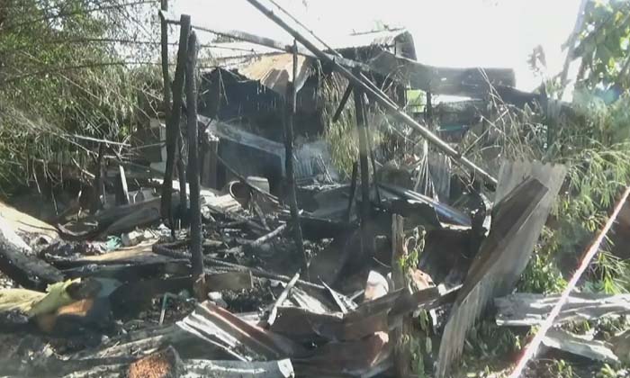 ไฟไหม้บ้านไม้ที่สุโขทัย ย่างสดชายพิการอยู่บ้านลำพัง