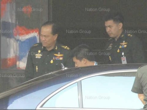 ผบ.ทบ.รับกระสุนยิง สนธิ มาจากกองพล9