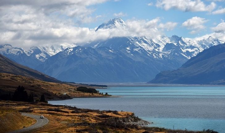 "นิวซีแลนด์" เตรียมรีดภาษีนักท่องเที่ยว เริ่มปีหน้า หวั่นธรรมชาติโทรม