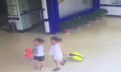 เด็กจีน 9 ขวบพาลูกพี่ลูกน้องหนีออกจากบ้าน น้อยใจที่แม่มีลูกคนที่สอง