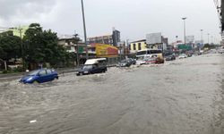 ตกเมื่อไหร่ก็ท่วม! พายุฝนกระหน่ำเมืองพัทยา น้ำท่วมขังหลายจุด-รถสัญจรลำบาก