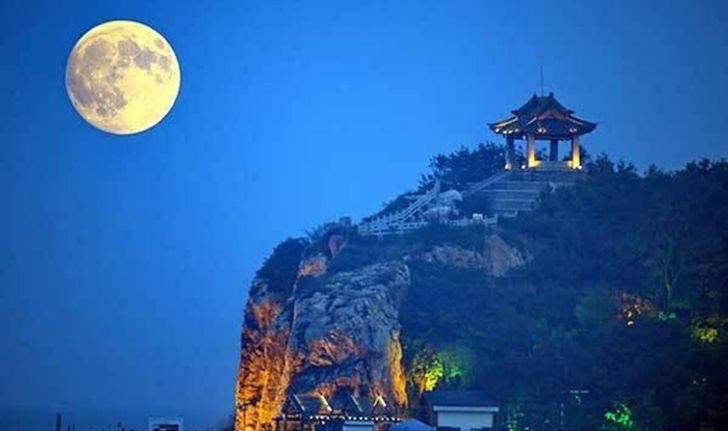 ล้ำไปอีก จีนสร้าง “ดวงจันทร์เทียม” เตรียมส่งขึ้นอวกาศปี 2020