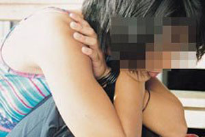 หื่นข่มขืนนร.สาว ถ่ายคลิปขู่ บังคับทำงานบ้าน