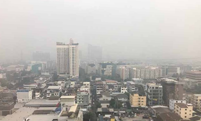ค่าฝุ่นละออง PM 2.5 พุ่งสูงเข้าใกล้ขั้นวิกฤต แนะคนกรุงระวังสุขภาพ