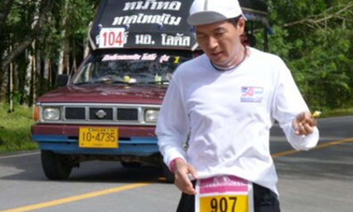 "เคซัง" ชายผู้วิ่งข้ามอเมริกา ถูกมอเตอร์ไซค์ชนสาหัสระหว่างแข่งในไทย