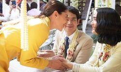 งานแต่ง "ซาร่า เล็กจ์" งดงามแบบไทย "แอน ทองประสม" ลงแคปชั่นฮา