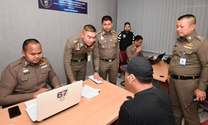 “บิ๊กโจ๊ก” โชว์จับแก๊ง 5 หนุ่มไทย อุ้มลักพาตัวชาวสิงคโปร์ เรียกค่าไถ่ 3.5 แสน