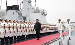ฮึกเหิม “สี จิ้นผิง” ตรวจพล “พาเหรดกองทัพเรือ” ครบรอบ 70 ปี กองทัพเรือจีน