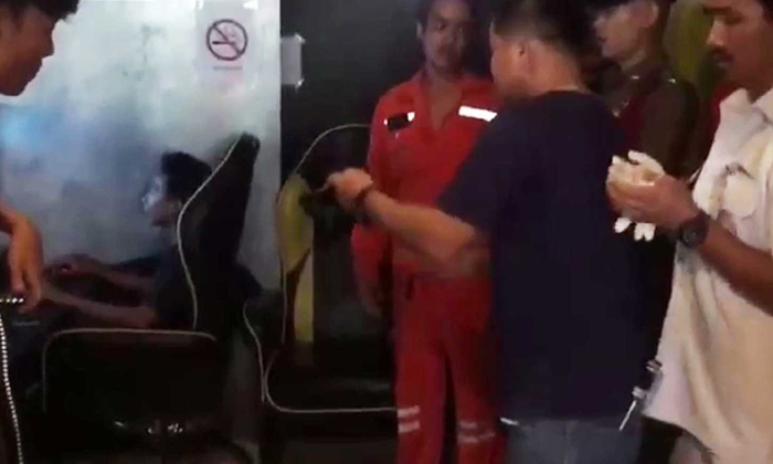 หนุ่มวัย 32 ปี ดับคาร้านเกม เจ้าของร้านเอะใจเห็นนอนนิ่งผิดปกติ