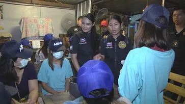 บุกจับร้านคาราโอเกะเมียดาบตำรวจ ลอบค้ากามเด็กสาวอายุไม่เกิน 18 ปี
