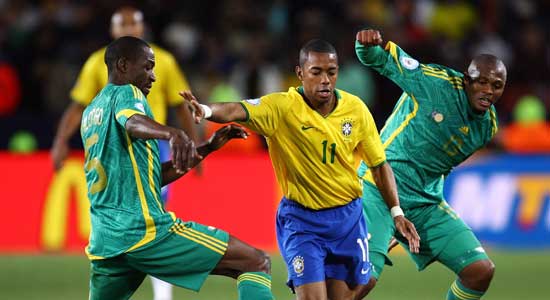 แซมบ้าชนะแอฟริกาใต้1-0ชิงคอนเฟดฯ