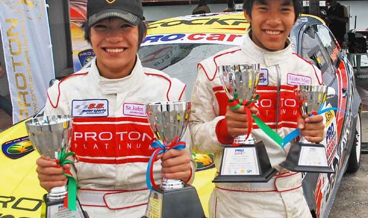 2 ดาวรุ่ง ขึ้นแท่นคว้ารางวัล PRO Racing Series สนาม 2