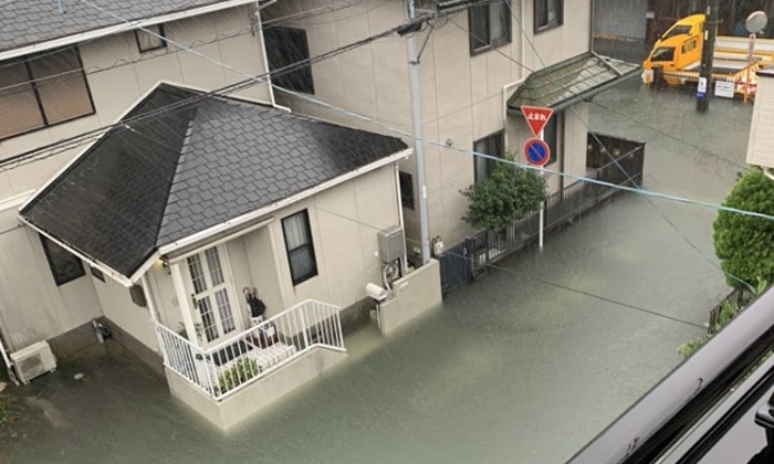 คนไทยทึ่ง! น้ำท่วมถนนที่ญี่ปุ่นหลังเจอพายุไต้ฝุ่นฮากิบิสถล่ม แต่น้ำใสแจ๋ว
