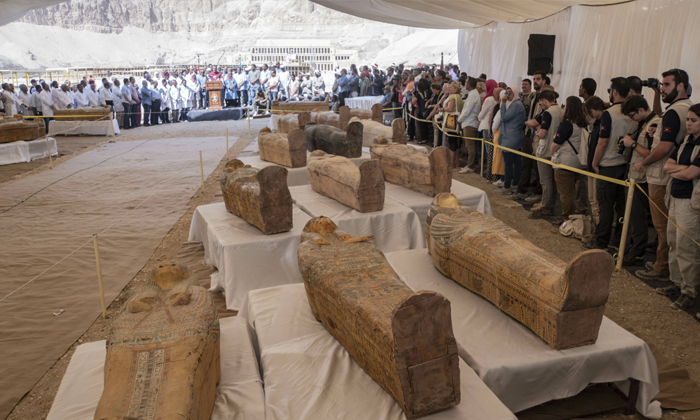 ตะลึง! อียิปต์อวดโฉม 30 โลงศพสภาพดีเยี่ยม เก่าแก่ 3,000 ปี