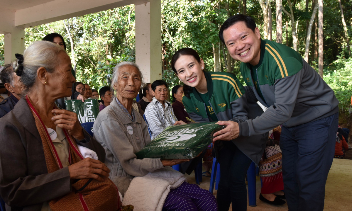 20 ปี โครงการ “ไทยเบฟ...รวมใจต้านภัยหนาว” ส่งมอบผ้าห่มครบ 4 ล้านผืน 45 จังหวัด