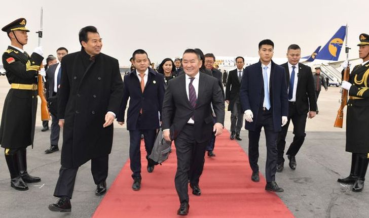 ประธานาธิบดีมองโกเลียประกาศกักตัวเอง 14 วัน หลังไปพบสีจิ้นผิงที่จีน