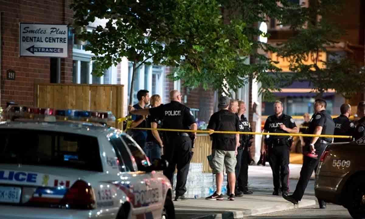 แคนาดาระทึกข้ามคืน! คนร้ายใส่ชุดตำรวจก่อเหตุกราดยิง เสียชีวิตแล้ว 13 ราย