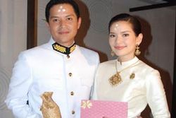 อ้อม-อาท รับพระราชทานน้ำสังข์แล้ว