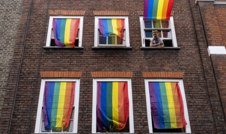 เมื่อ COVID-19 ทำให้นักศึกษา LGBTQ+ ไม่อาจเปิดเผยตัวตน