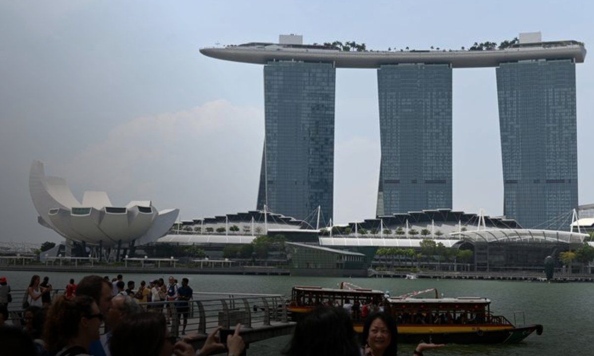 สิงคโปร์-มาเลเซีย จับมือทำข้อตกลง ให้พลเมืองบางกลุ่มเดินทางข้ามพรมแดนระหว่างกันได้