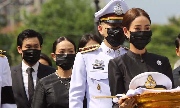 เปิดภาพ "ไฮโซณัย" ร่วมเวียนเมรุ เคียงข้าง "แต้ว ณฐพร" ส่งคุณพ่อณรงค์ครั้งสุดท้าย