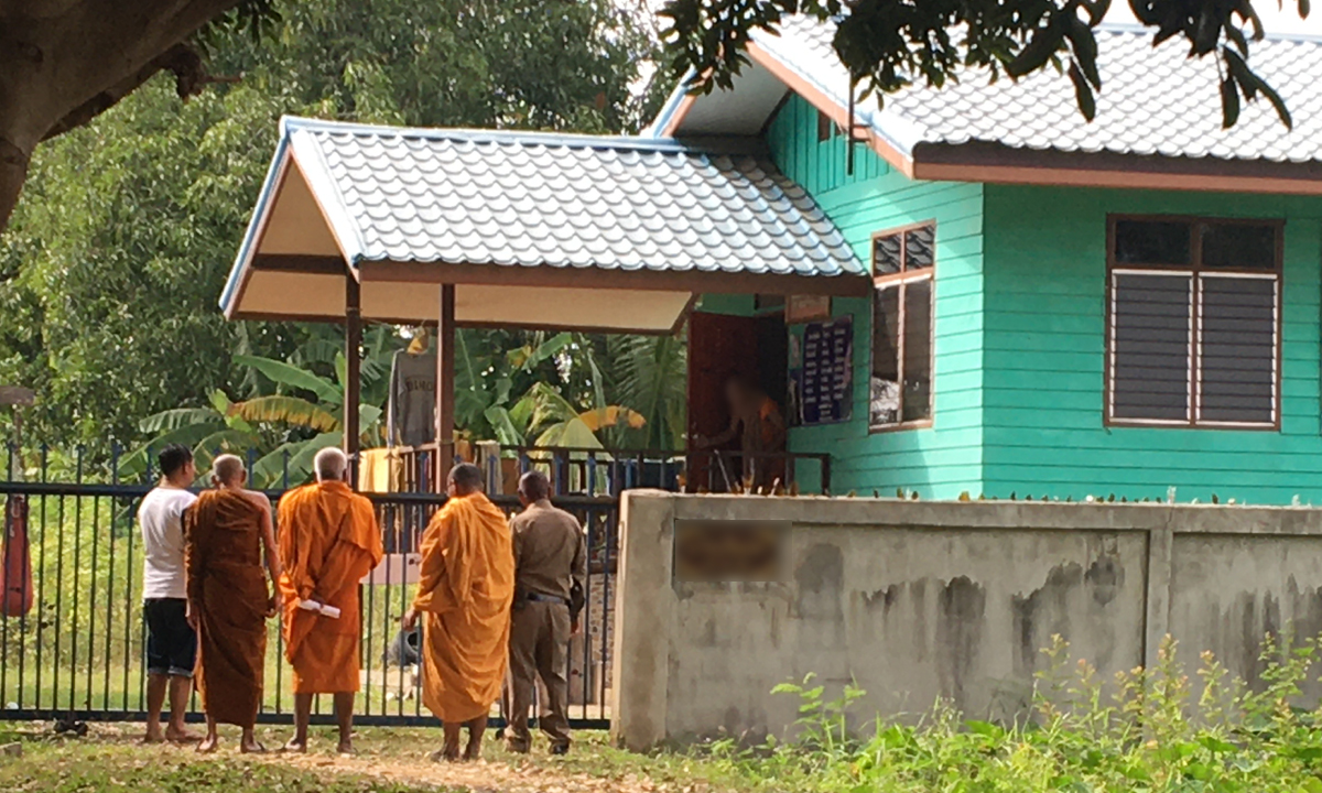 ชาวบ้านสุดทน พระชราวัย 83 ปี ไม่ยอมกลับวัด-อยู่บ้านนานร่วม 6 ปี