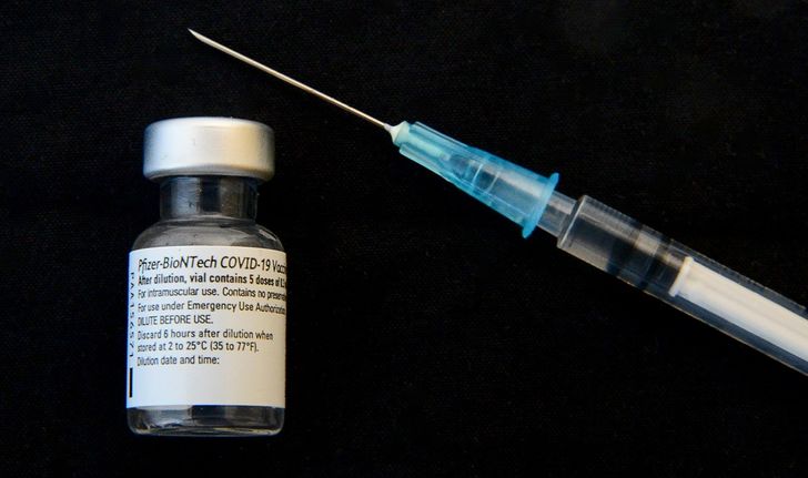 Pfizer เร่งพัฒนาวัคซีน รับมือไวรัสโคโรนาชนิดกลายพันธุ์