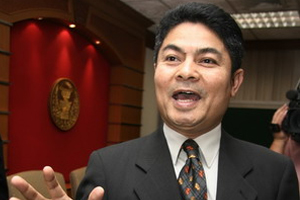 ปชป.แก้เผ็ด!เตรียมนำข้อมูลแฉสัมพันธ์ แม้ว-ฮุนเซน เอื้อประโยชน์