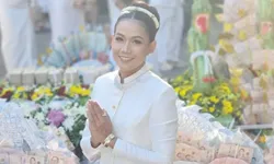 "กาละแมร์" อิ่มเอมใจได้ร่วมบุญใหญ่ ถวายกฐิน 30 ล้าน สร้างพระมหาธาตุเจดีย์