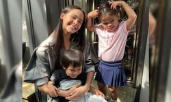 "ญาญ่า" อยู่กับหลานแฝด "มีก้า-มีญ่า" น่ารักสดใสมากทั้งน้าทั้งหลาน