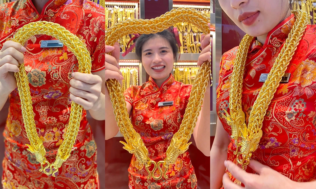 ฮือฮา ร้านทองโชว์สร้อยคอทองคำหนัก 1 กิโลครึ่ง มูลค่าเกือบ 3 ล้านบาท รับตรุษจีน