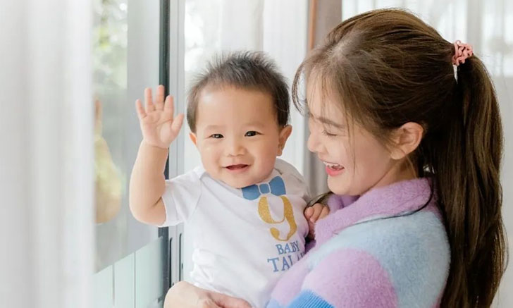 "น้องทะเล" อายุครบ 9 เดือน "ก้อย รัชวิน" โชว์ตัวเลขน้ำหนักลูก แม่ทายถูกเป๊ะ