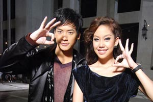 กรี๊ดด..บี้ จีบ แอริน