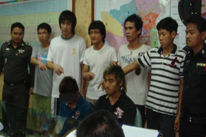 รวบ 2 โจ๋จี้ชิงทรัพย์นศ.พระจอมเกล้าฯ