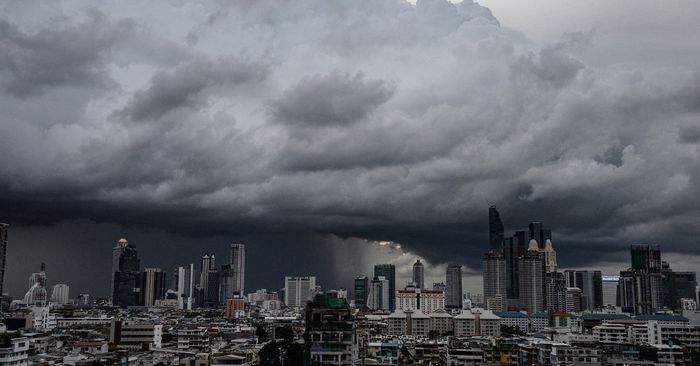 สภาพอากาศวันนี้ กรมอุตุฯ เตือน ฝนถล่ม 45 จังหวัด กทม. โดนด้วย 60% ของพื้นที่