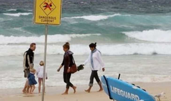 ฉลามโหดทำร้ายชายชาวออสเตรเลีย