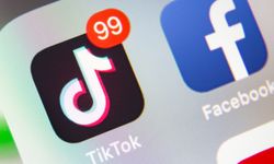 หมอเผยเคส เล่น TikTok-Reel กระตุ้นโรคจิตแฝง เห็นภาพหลอน คนสั่งให้ทำคอนเทนต์