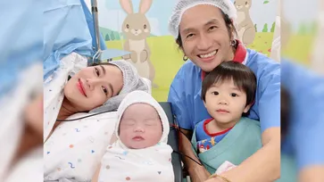 มาแล้ว "ก้อย รัชวิน" คลอดลูกสาว "น้องเวลา"  พ่อตูน-พี่ทะเล ยิ้มแก้มปริเลย